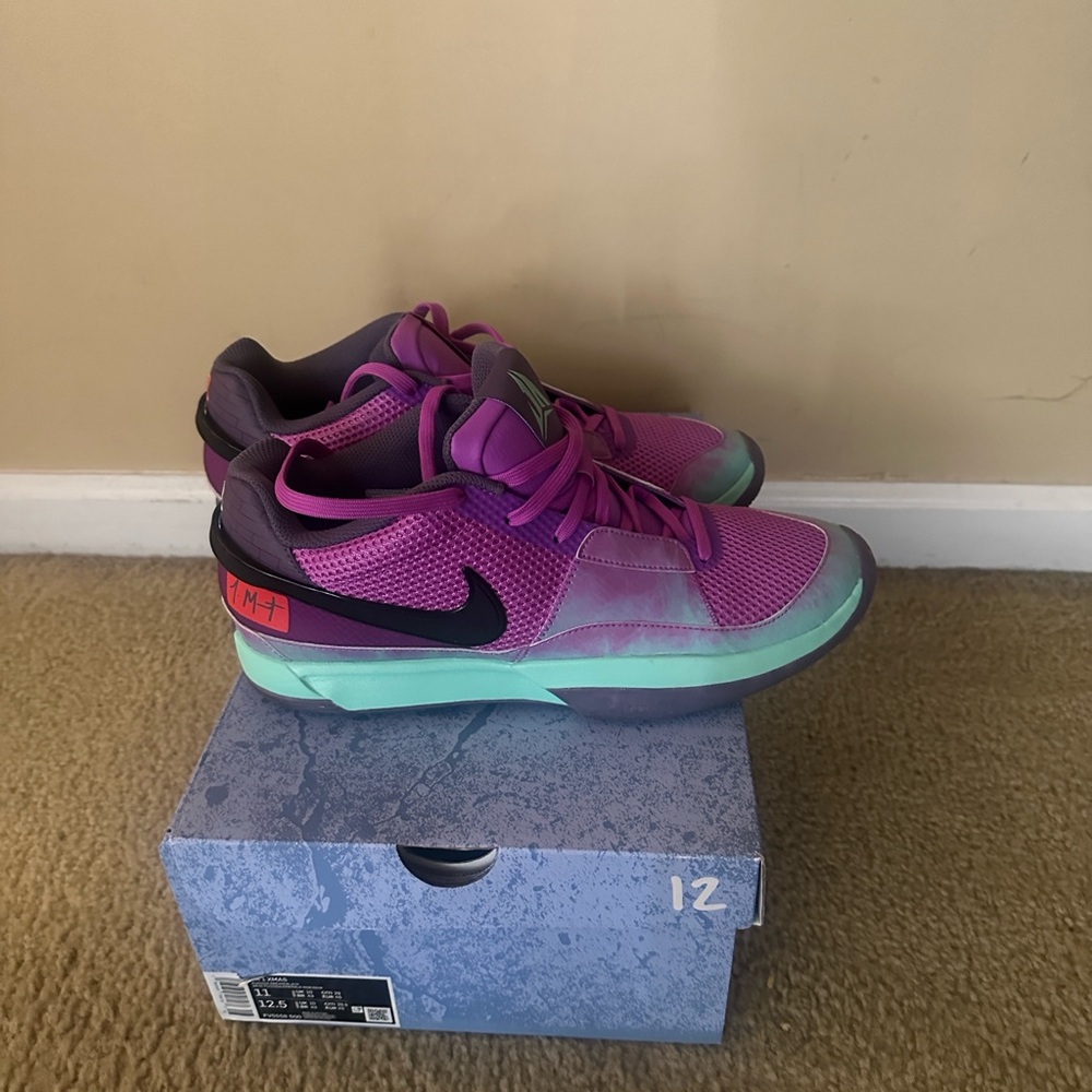 Nike Fuchsia Dream and Black Sneakers